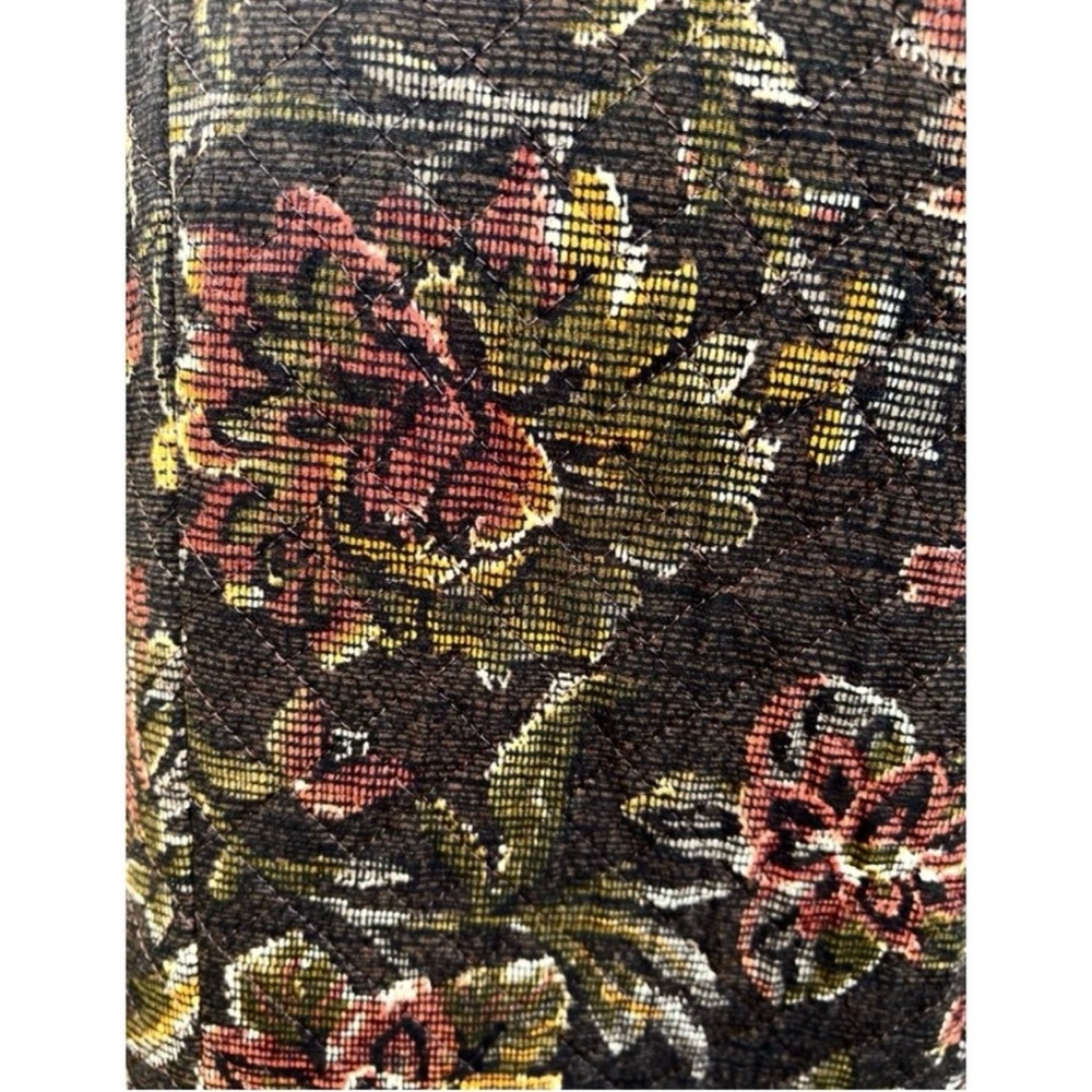🇨🇦 Vintage quilted vest:Floral on Brown w/green, yellow, orange /Velvet Trim - Picture 11 of 16